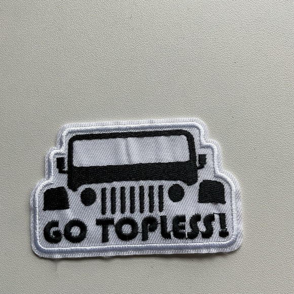 "Go Topless" Jeep Iron On Patch 3.5" - Picture 1 of 4